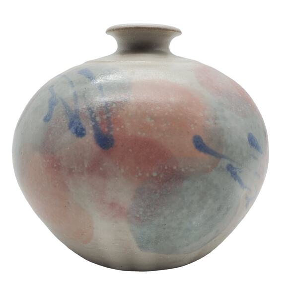Retro Squat Art Studio Pottery Vase Pastel Gray Pink Abstract Signed Ceramic Pot - Picture 2 of 9